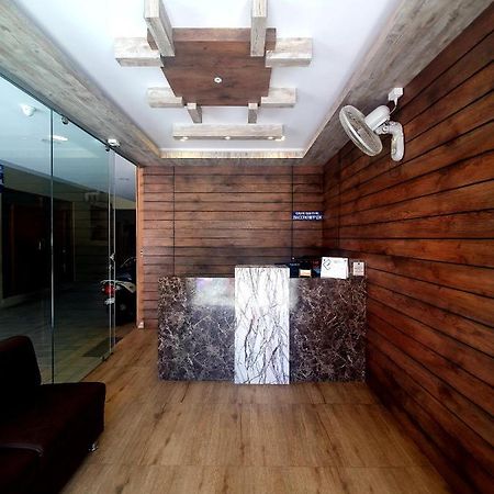 Hotel Veekay Residency Bangalore Exterior foto