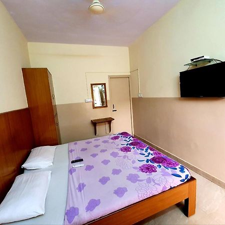 Hotel Veekay Residency Bangalore Exterior foto